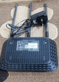 راوتر • مستعمل قليل • نضيف