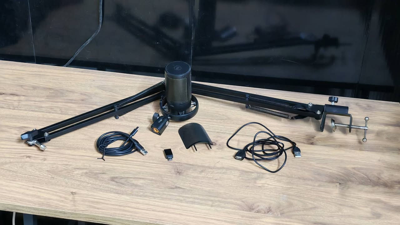 غراض للبيع شاشه PC احترافيه مال كيمنك مع كيبورد وماوس درجه اولا ومايك مال بث


**إذا كنت صاحب هذا الإعلان وتريد حذفه لأي سبب، رجاءا أرسل رسالة إلى الدعم الفني**