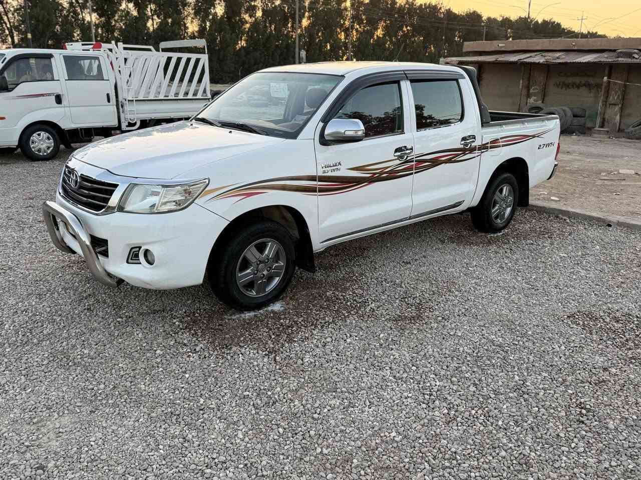 سلام عليكم
فلاونزه 2015 كويتي كفاله🔥اوتماتيك 

رقم ذي قار تحويل مباشر 
سياره تخم تاير جديد  
مرتبى معنى الكلمه 
فحص السياره موجود 
السعررررر205 وبيه مجال 
مراوس هم عادي 
المكان ناصريه قضاء الشطره       ***********.   ***********
