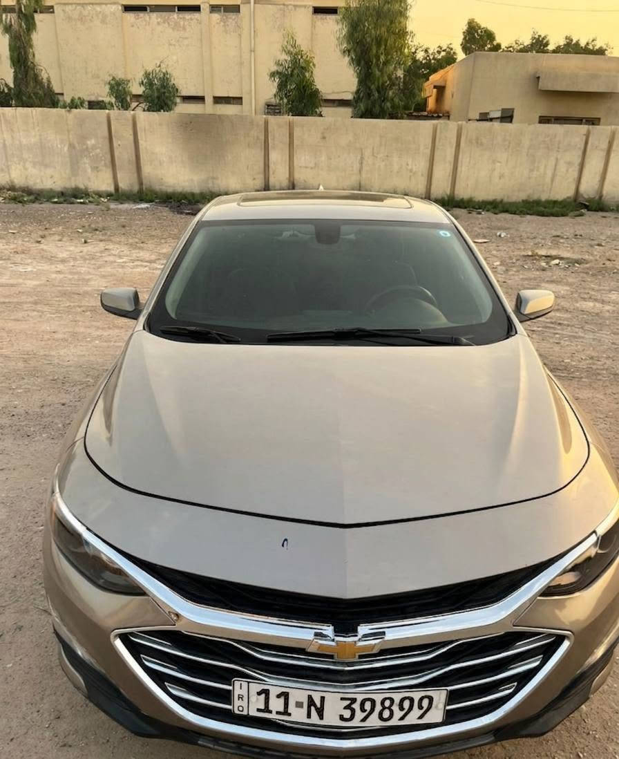 للبيع ماليبو ٢٢ فول بدون ايرباك بجم كبس
حادثها دعجة بسيطة بالجاملغ وبداية التكمة ومرشوشات وهنا نطخت طخة خفيفة وبدلت قبق الجنطة حتى ميصير بيها صبغ جبت مال شركة وشديت والقديم موجود ييرجع ومابي شي وبيها رصعات مال تحميل وذكرتلك كلشي بيها السيارة جديدة وحلوة 
السعر    (118 ) قفل لا اتعبك ولا اتعبني 🔒🔒🔒🔒
مكانها بغداد الكرخ  البياع للاتصال ***********
