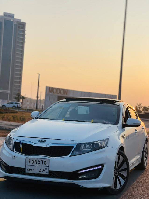 سلام عليكم اقرة التفاصيل اذا تعجبك تعال شوفها واهلا وسهلا بل جميع 
السعر ١٠٠ وبيه مجال
كيا اوبتما 2012 وارد خليجي لون ابيض رقم اربيل بسم كردي سنويه لل2027
سياره كاعده نصبتها حلوه ماشية 200 الف محرك ٢٤٠٠ دوش 
السياره جاهزه محرك وكير مشروطات
تبريد ثلج منضومه جديده حداديه ٨٠٪
كهربائيات كلها تمام /// 
السياره صبغ حزام وبيها ضربات ثنين
وحده بجاملغ الوره شي قليل من الحوض
والثانيه بجاملغ الكدام بيها تصليح بسيط بداية الغد ما واصلة للشواصي
السياره مكفوله من گلبة وتجية وكص وشواصي وعل فحص 
مواصفاته فول VIP أعلى فئة
بانوراما 
بصمات تشغيل وأبواب
كشنات جلد بيجي بلادي / شفتات/ تحكمات ستيرن/ لدات اماميه/ خزن ميموري كشنات كهرباء/ تبريد بيانو/ ثلاجة/ تبريد قطعتين السياره فول للأخير
السعر ١٠٠ وبيه مجال 
مكاني بل نجف
وهذا رقمي ***********
ونعتذر عل اطالة 
تحياتي للجميع حبايب ♥️ النجف, العراق
