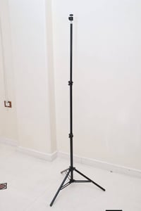 استاندات تصوير • توصيل • ١-٣ قطع