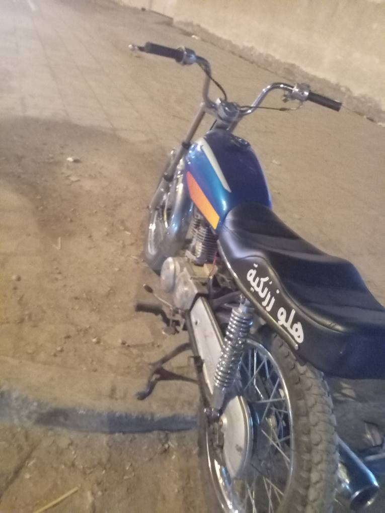 السلام عليكم إيراني للبيع
دراجه خير من الله غراض كلهن جدد واصلي مكاني البياع الشرطة الخامسه رقم الهاتف *********** سعر مناسب
