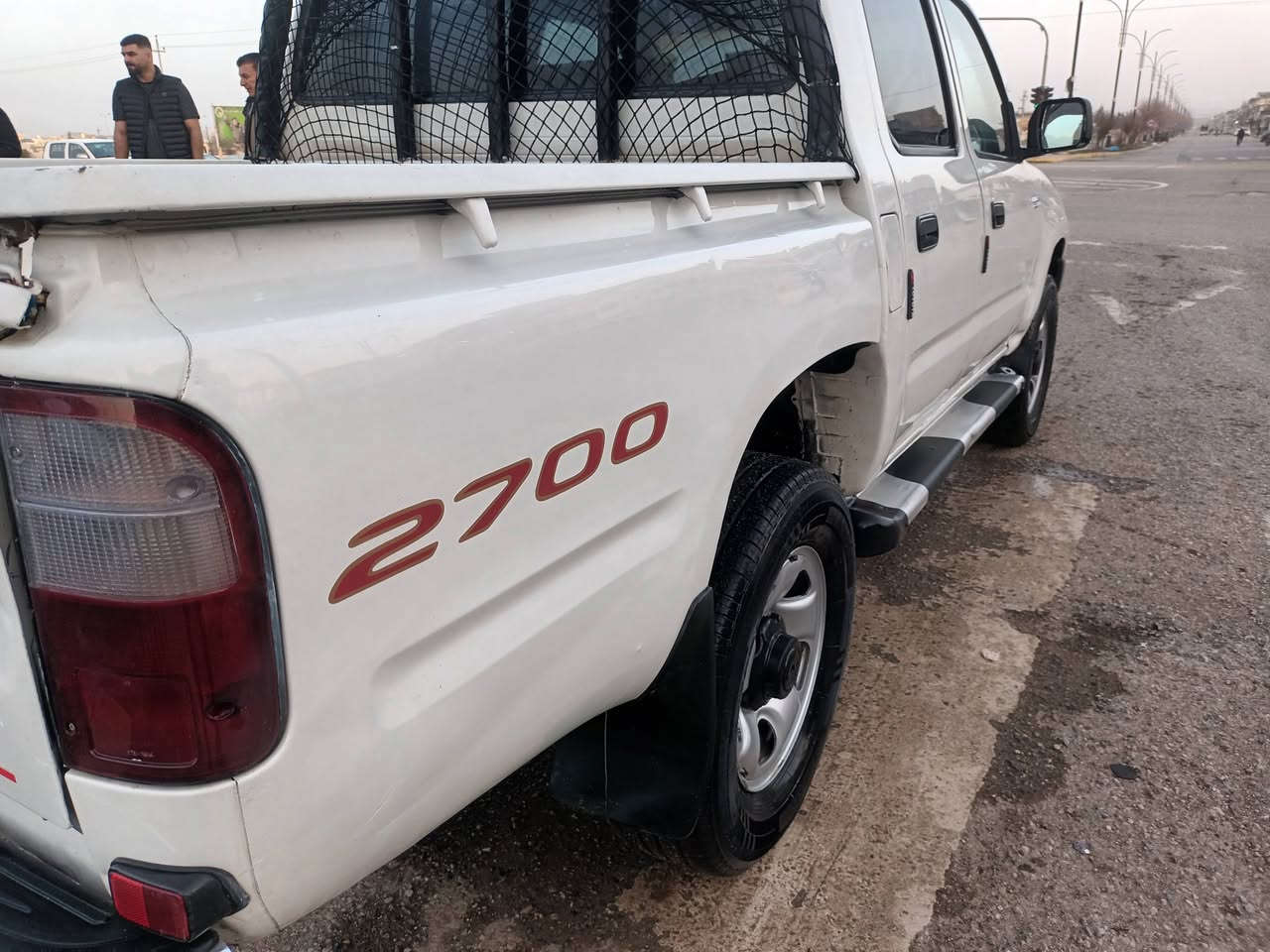 توێتا پیکاب ئەربەن بۆفرۆشتن مۆدیل 2000گێڕومەکینەو ئەکسلو دەبڵ ئەکسلی بەشەرتی فیتەر مەکینە سپی بێ بۆیاخ بێ سارد دەعموو لێدراوی نیە تەقەوڕەقەی تیانیە زۆر پاکە دینارێ مەسرەفی تیانیە تەبریتو پاوەرە  سەیارەکە مزایدەیە کتابی مزایدەی لەگەڵایە شوێن هەڵەبجەی تازە ژمارە ***********
***********
