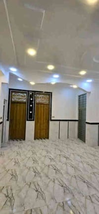 دار للــــــبـيــع فـي مـنطــقــة نـهــاونـد الــثـالـــثـة خلـف شــار...