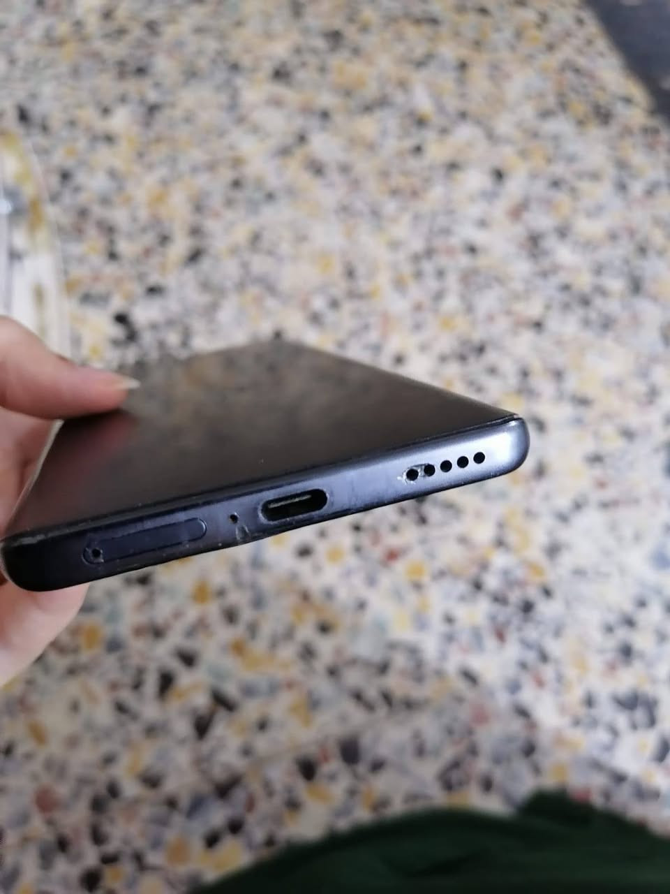 سلام عليكم بسبب الوعود الكاذبه.  هونر x9b
مستخدم. نضيف ضرر فقط جامه الخلفيه مال كامره تتبدل ب8 الاف بيع مستعجل مكاني بغداد حي اور السعر 190 وبيه مجال الشراي يتصل ***********
