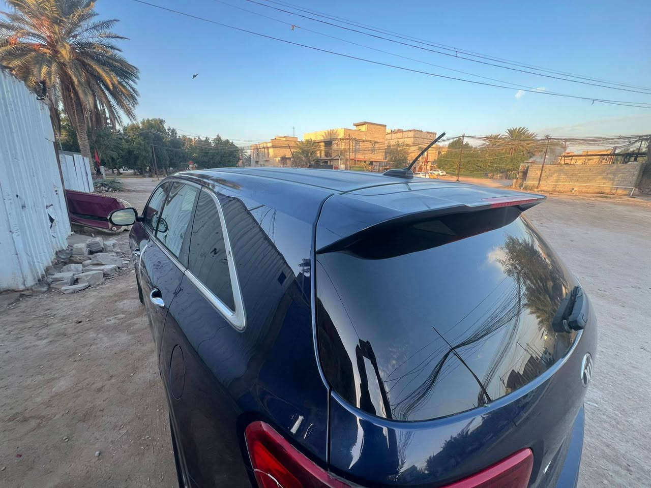 سلام عليكم للبيع 
سورينتو موديل 19
سبعه راكب ماشيه 69
بيه جاملغ وبنيد فقط 
 صبغ بدون اي دواخل
محرك اربعه مكان السياره كربلاء 
بيع مستعجل سعره 150قفل قفل 
*********** واتساب او تصال
