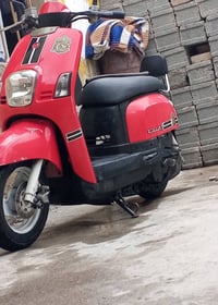 بوليس • 2008 • محرك مكفول