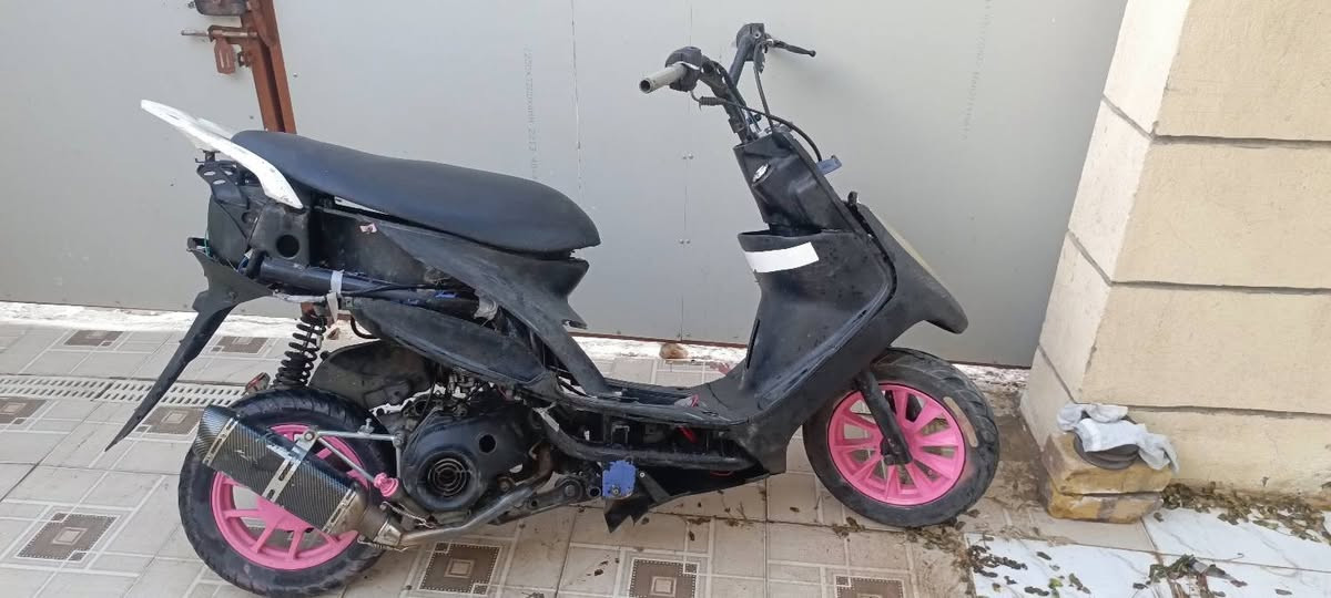 للبيع ابيع كومه حديد شغاله عوزها عرموطه هندر جزعت من ورها اي مشكله بلمحرك ماكو بس ابيعها حديد سعر 250 قفل قفل عنوان بابل حله طريق حله نجف


**إذا كنت صاحب هذا الإعلان وتريد حذفه لأي سبب، رجاءا أرسل رسالة إلى الدعم الفني**