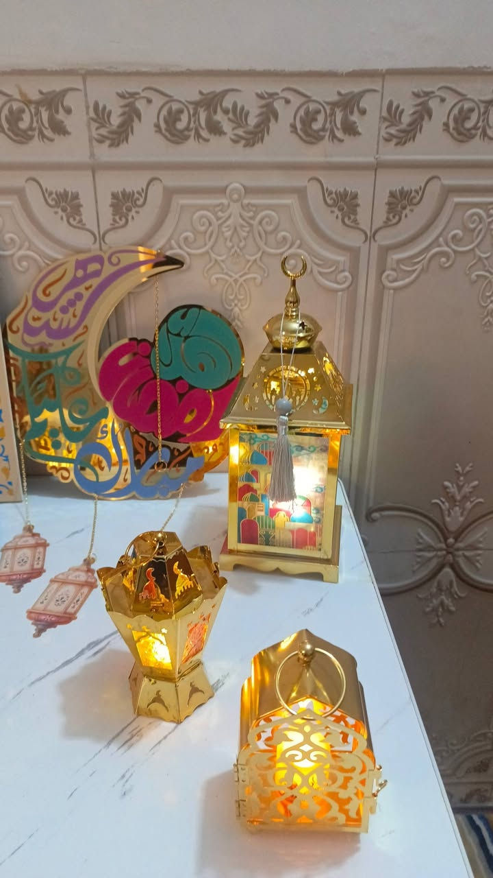 متوفر تشكيلات رمضانية باشكال وانواع مختلفة يوجد خدمة توصيل الاستفسار ***********
