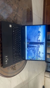 لابتوب Acer Aspire 3 للبيع الحالة: نظيف جدًا وشغال ممتاز بدون مشاكل. ا...