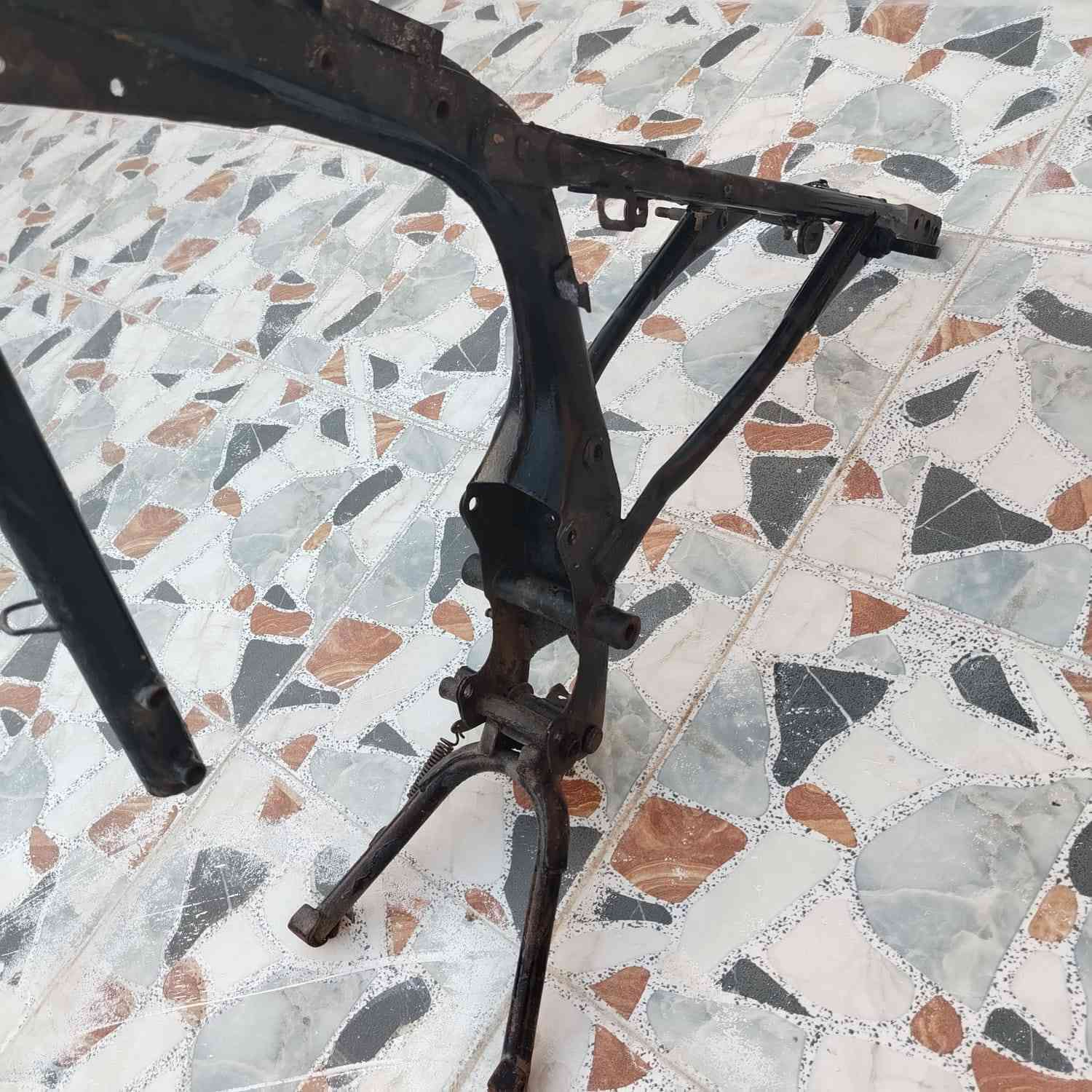 سلام عليكم شباب عندي شاصي اصولي للبيع مديل 12وكيل لعارضي اوراقه كامله اصليه شراي يطبلي خاص بي خير ويدلل سعر 300وبي مجال لمو شراي يعبر لمنشور 🤍


**إذا كنت صاحب هذا الإعلان وتريد حذفه لأي سبب، رجاءا أرسل رسالة إلى الدعم الفني**