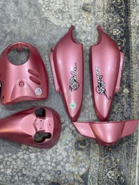 كفرات فله تايون الاصلي للبيع لون وردي 07703609123