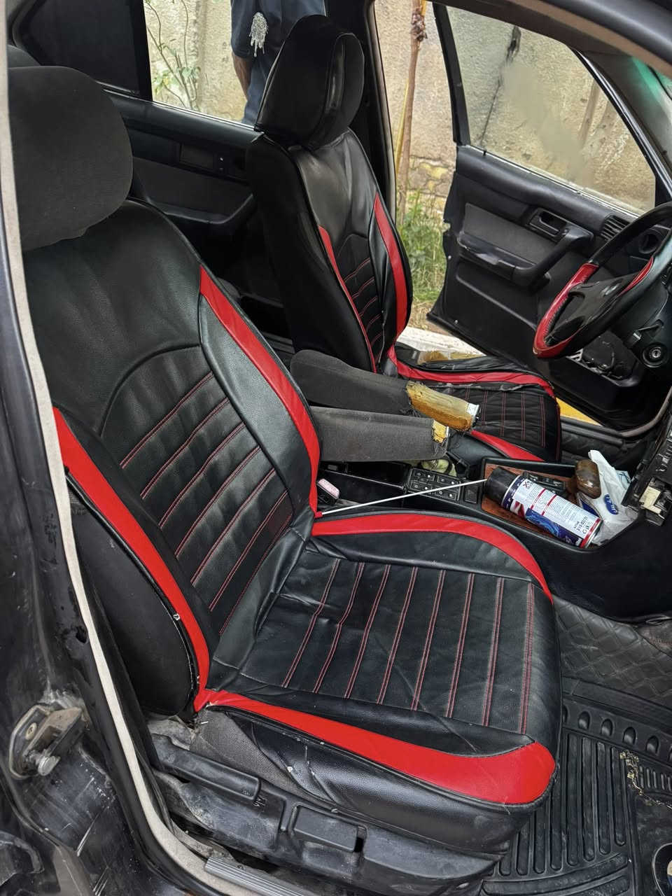 السلام عليكم
دبلات اماميه كاله حتى الدسكات
فلنجات خلفيه
دعاميه اماميه يراد ترتيب
لايتات وسمجه وعطرات
بك لايت اربع قطع
كشنات مكانيك 
بورد تبريد
ومكينة ٢٥تفصيخ شتريد تفرعات 
اتصل وتدلل***********
