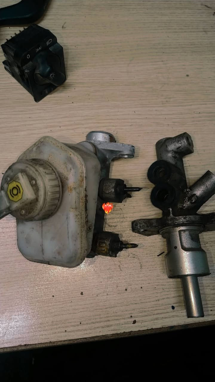 غراض اوبل
العنوان / موصل / صناعة المعارض قرب مجسر 
يوجد توصيل جميع محافظات 
العراق فقط 5000 الف 
للتواصل خاص او اتصال ☎️
اتصال + واتساب 
***********
