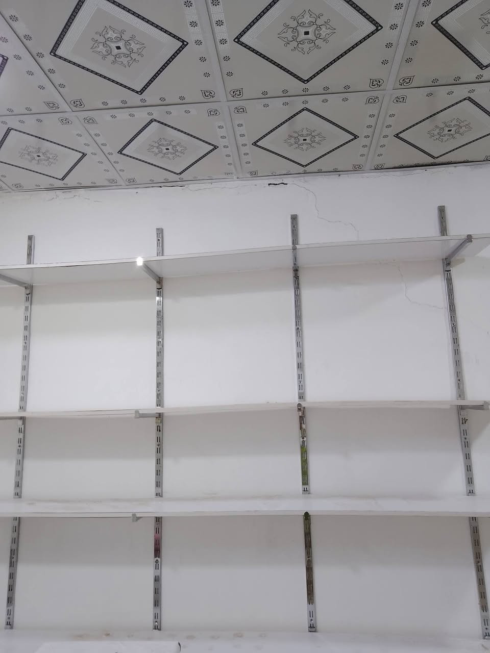 السلام عليكم رفوف للبيع عدد 10 قطع نضيفات السعر خاص راسلني ودلل محافضة ديالى ناحيه السلام العجيمي


**إذا كنت صاحب هذا الإعلان وتريد حذفه لأي سبب، رجاءا أرسل رسالة إلى الدعم الفني**