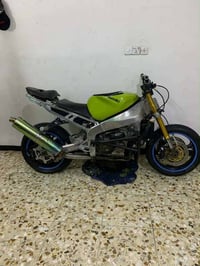 للبيع كاوسكي  2004 ابيع كوم حديد  مكاني بغداد .مدينه الصدر 07738116163