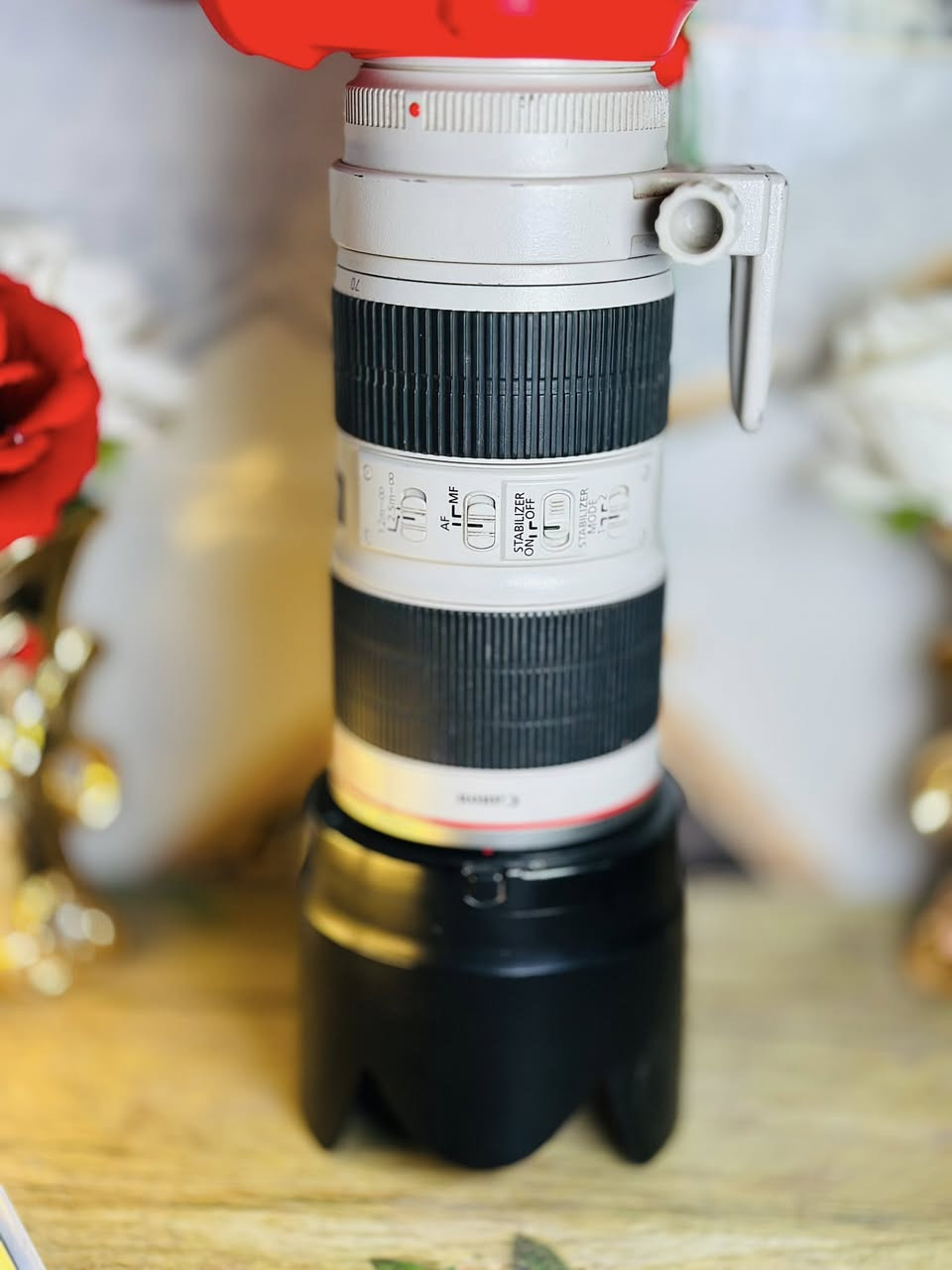 عدسه 70-200 أصدار ثاني دبل استبلايزر للبيع  مكان ناصريه قلعه سكر ***********
