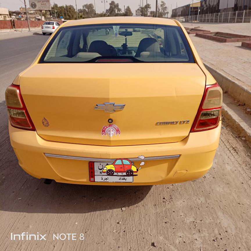 السلام عليكم شوفر كوبلت موديل 17 بسمي بغداد السعر 80 بي مجال  مصفرة هيئة ماشي 159  المحرك مفتوح رنكات فقط  الكير كفالة بدون صبغ بيها بارد جاملغ ولباب السائق موضوع بالصورة تبريد تدفئه شاشة كامرة دوار  بغداد الحسينية الراشدية مدخل الاول موبايل ***********
