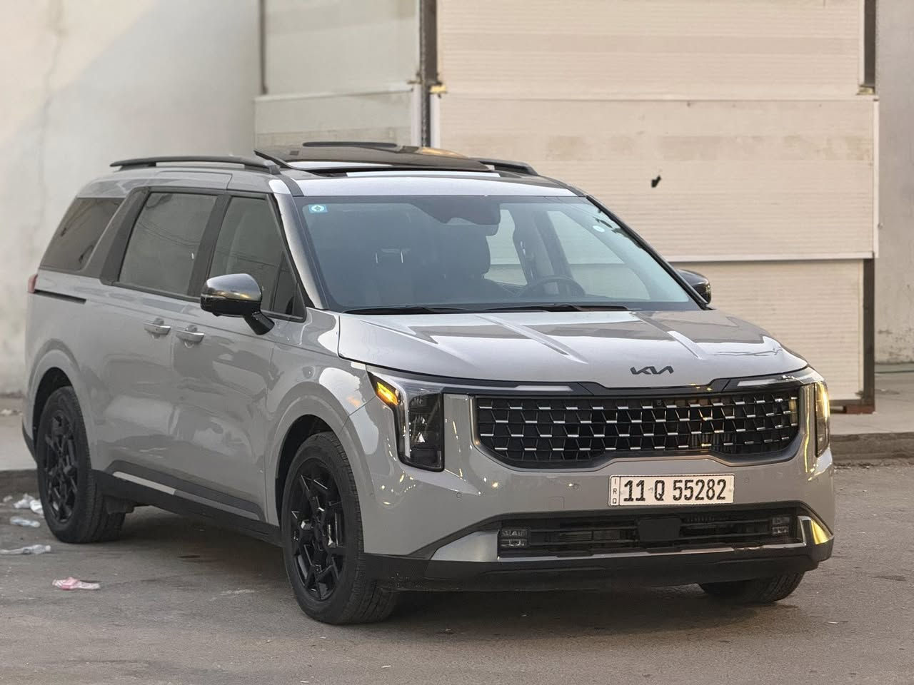 ياالله
السلام عليكم
كيا كرنفال هايبرد 2025 SX برستيج بلاك ادشن وارد امريكي 
Kia Carnival Mpv Sx Prestige 2025 1.6 Hybrid  

                  Hybrid حجم المكينه : 1.6 تيربو + هايبرد 
         المسافه المقطوعه : 10 الف ميل 
            الضرر : موضح بالصور 
حالة الايرباك : كشن + برده 

#مواصفاتها 

1.شاشه امامي + شاشات ايباد خلفيه

2.كامرات 360

3.بصمه

4. بنوراما فتحتين

5.ويل كب اسود

6. تشغيل عن بعد

7.حساسات خلفي امامي

8.بيبان كهرباء

9.لايتات لد

10.لايتات زنون

11.بكلايتات لد

12.اشاير بالمري

13.رادارات 360

14.كشنات جلد مشمشي

15.ثلاث قطع تبريد

16.هيترات بالكشنات حار بارد امامي خلفي

17.هندبريك بصمه

18.شحن وايرليس

19.هيتر بالاستيرن

20.كشافات 

21.مري شفط

22.كشنات كهرباء امامي خلفي

23.كشن السايق ميمري

24.تحديد مسار

25.نظام ايكو سبورت عادي

26. شاشات خلفية ايباد

27.كامرات محيطية داخل السياره

فول موصفات 1/1 جاهزه مرقم بغداد 

🟩 السعر  _ الطلب في التعليقات سيأتي إليك مباشرة

تفاصيل اكثر هذا رقمي *********** تحياتي 

مكان السياره بغداد حي الجامعه
