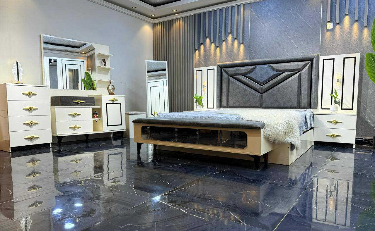 عرض تخفيض اسعار لمده محدوده 
غرف نوم تركي 10 قطع كنتور 8ابواب طول الكنتور 3 متر و 20 سم 
الارتفاع مترين و 20 سم 
ضهر بلوك 8ملم برغي وجوي حديد 
الجربايه مخزن جكات 
الشازلون مخزن 
السعر مليون و ٤٠٠ الف فقط 🔥🔥 
للحجز والاستفسار راسلونا وات ساب 
 ***********
  البصره 
 نقل وشد داخل مركز البصره مجاني توجد خدمه توصيل للاقضيه والنواحي والمحافظات الجنوبيه بأسعار مناسبة ملاحظه ما تدفع اي مبلغ قبل لا تنشد وتكمل ابيتك عليكم بس تنزيل الكراتين من السياره لداخل البيت
