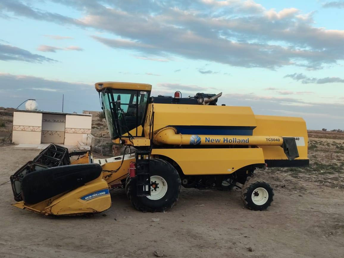 حاصده البيع موديل 2016مكفوله كفاله عامه وضع شركه ربعا بلم قايش رقم بابل ***********
