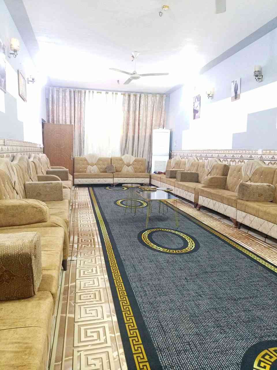 السلام عليكم بيت للبيع مساحه 580 متر طابو زراعي سنه 25 بناء حديث العنوان بغداد قرب الشاعوره ام جدر يم بانزي خانه السعاده منطقه متوفر كافه الخدمات على الشارع مباشره السعر المطلوب 85 وبي مجال اتصال على صاحب الدار *********** موجود واتساب
