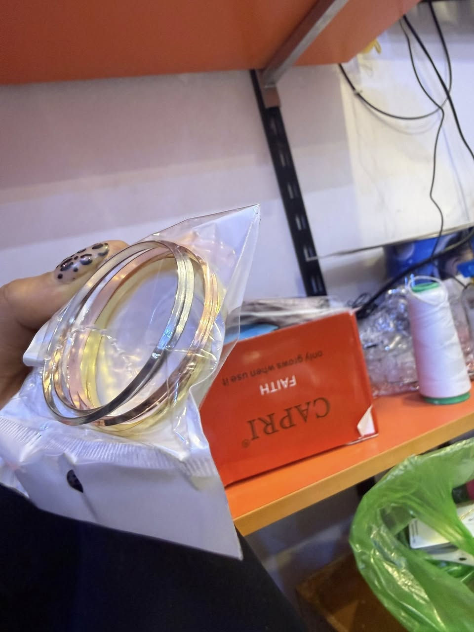 السلام عليكم
موديلات من الملابس النسائيه والتراكات والمكياج متوفره ب امزون توته 
السليبرات طبيه 👌🏻

نجيبلكم شغلات حلوه وترند 🔥 🙈💕

تنورونا 

عماره عمروش مقابل ماركت العائله 
🌸🌸


**إذا كنت صاحب هذا الإعلان وتريد حذفه لأي سبب، رجاءا أرسل رسالة إلى الدعم الفني**