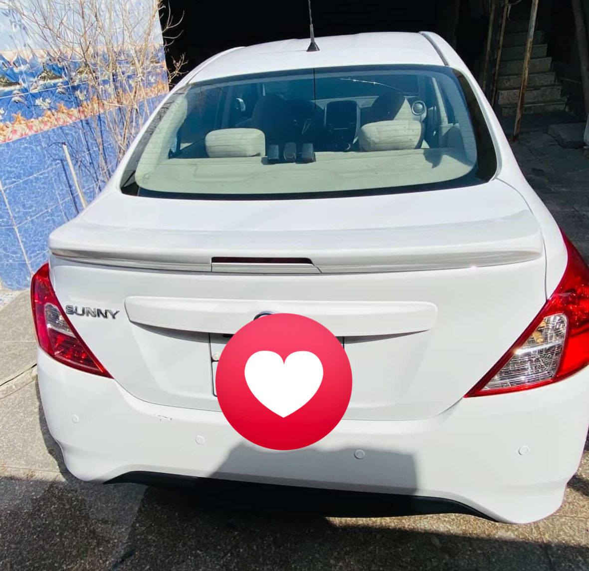 سلام عليكم
نيسان صني هندي بليته زركه ٢٠٢٢كفاله عامه يعني السياره مكفوله حته من الدوسات سياره مال بيت دا متعوبه بتكسي
سنويتها تنتهي بنهايت السنه
حداديه جديده
تخم تاير جديد
مكان السيارة البصرة المعقل
سعر ١١٧ وبيها مجال 
*********** هاتف
*********** واتساب
