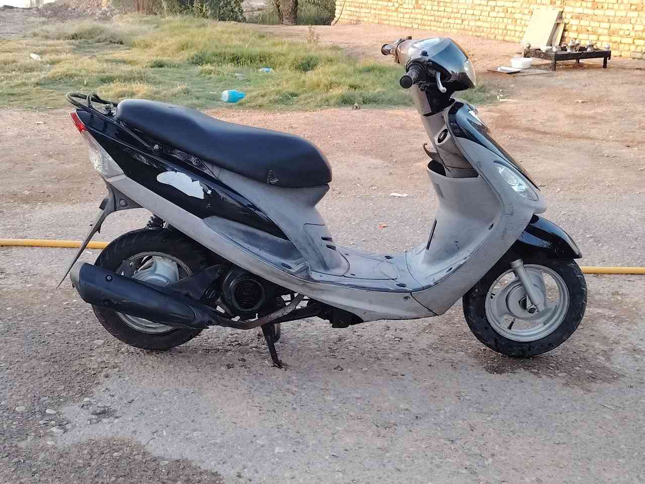 سلام عليكم  للبيع ماكس منغولي مامفتوحه ع وضع البلاد كهربايات شغاله تواير جدد كفر نضيف الدراجه جاهزه السعر 650وبيه مجال مكاني الرميثه اتصال ***********
