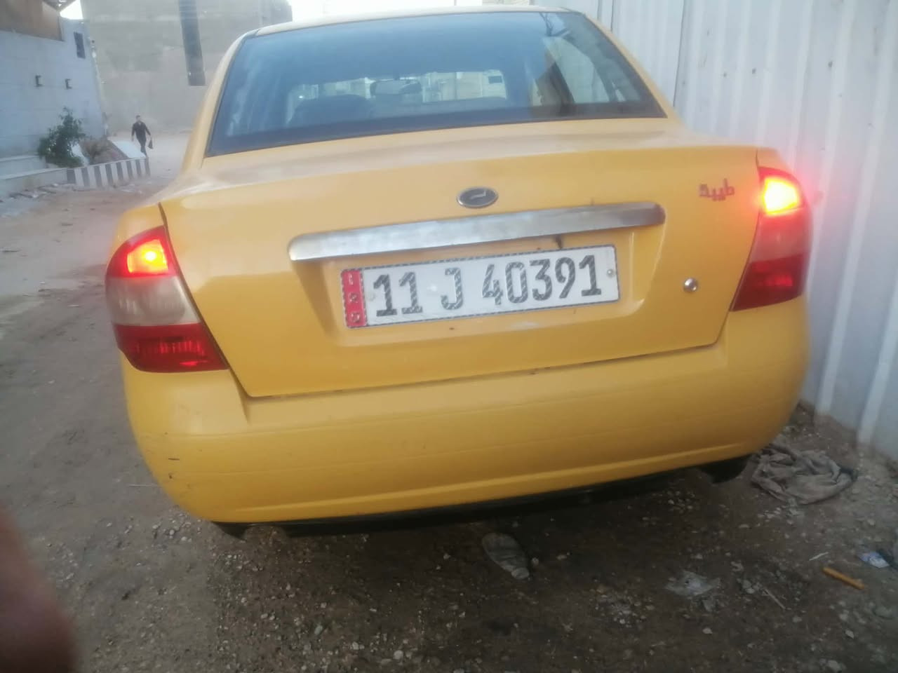 طيبه موديل 15رقم بغداد انكليزي سنويه لل30سياره حلوه نقصه بس مشط تعبان مكينه كير حداديه كله مابي شي بيه صبغ فقط جاملغ امامي ونص الباب سعر 36وبيه مجال مكان كربلاء ***********
