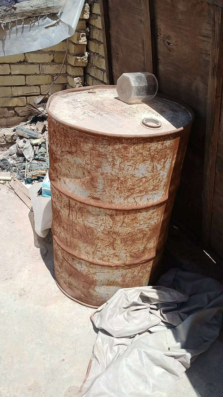 منو يشتري عتيك.
البرميل  والتنور. شغالات  مابيهن شي. 
بس الصندوك والصحن. مال عتيك.


**إذا كنت صاحب هذا الإعلان وتريد حذفه لأي سبب، رجاءا أرسل رسالة إلى الدعم الفني**