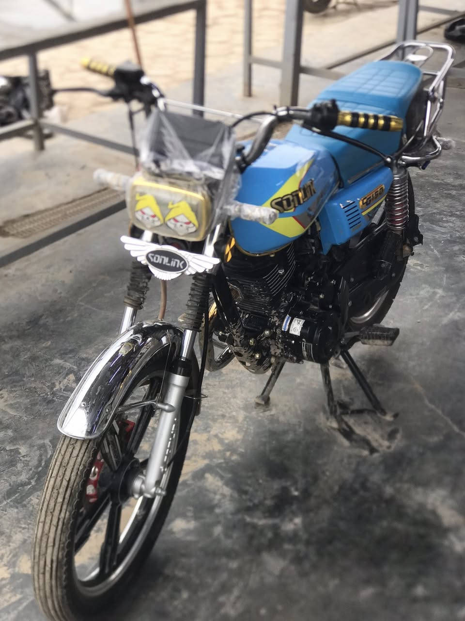 آيراني سونك 200cc محرك اسود  فول نشاط الدراجة سلف هندر نكره بدون اي نقص مراوس بقفاز شعندك نزل 

ديالى خان بني سعد


**إذا كنت صاحب هذا الإعلان وتريد حذفه لأي سبب، رجاءا أرسل رسالة إلى الدعم الفني**