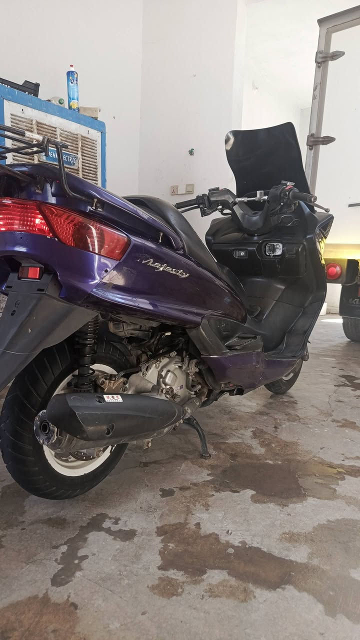 السلام عليكم دراجه ماجستا دبل رون سرعتها160 مكينه ناعمه ونشطه بشرط شلعتها ✈️ الدراجه بدون صبغ ولا تكحيل دراجه حلوه ورزنه ب المشي 
سعرها 850 وبيها مجال 
مكانها ديالى ناحيه السعديه 
*********** ه
