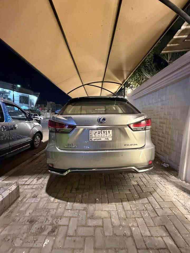 RX 450hl موديل 2022

 المدينة-بصرة
الرقم -بغداد

•   🛣️  المسافة المقطوعة    -   
✅ المواصفات :

✅ المحرك: 6 سلندر – 3.5 لتر هايبرد
✅ نظام الدفع: AWD رباعي
✅ وارد:خليجي وكالة SAS
✅ ناقل حركة: أوتوماتيك
• فتحة سقف 
• داخل جلد بيجي فاخر 
• كشنات كهربائية مع تبريد + تدفئة + ميموري
• مع تحكم كامل (مالتي كونترول)
• شاشة جبيرة 12.3 إنج مع نظام ملاحة Maps
• 6 وسائد هوائية لحماية شاملة
• كاميرا خلفية دوارة
• حساسات أمامية وخلفية للمساعدة بالاصطفاف
• نظام النقطة العمياء + تحديد المسار + تنبيه الاصطدام
• دخول ذكي + تشغيل بصمة
• مثبت سرعة ذكي (Adaptive Cruise Control)
.صندوق كهربائي 
• إنارة LED أمامي + خلفي مع أوتو لايت
•الاطارات قياس 18
• عدد المقاعد: 7 مقاعد مريحة
• نوافذ أوتو كاملة
• مرايات كهربائية مع إشارات + طي أوتوماتيك
✨ سيارة فخامة + رياضية + عملية بنفس الوقت، مناسبة للمدينة والسفر.
السعر 443 وبيها مجال
للمزيد من المعلومات الاتصال على الرقم 
***********
بي وتس اب البصرة, العراق
