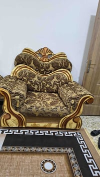 تخم ملكي • ١٠ مقاعد • خسفة جبيرة