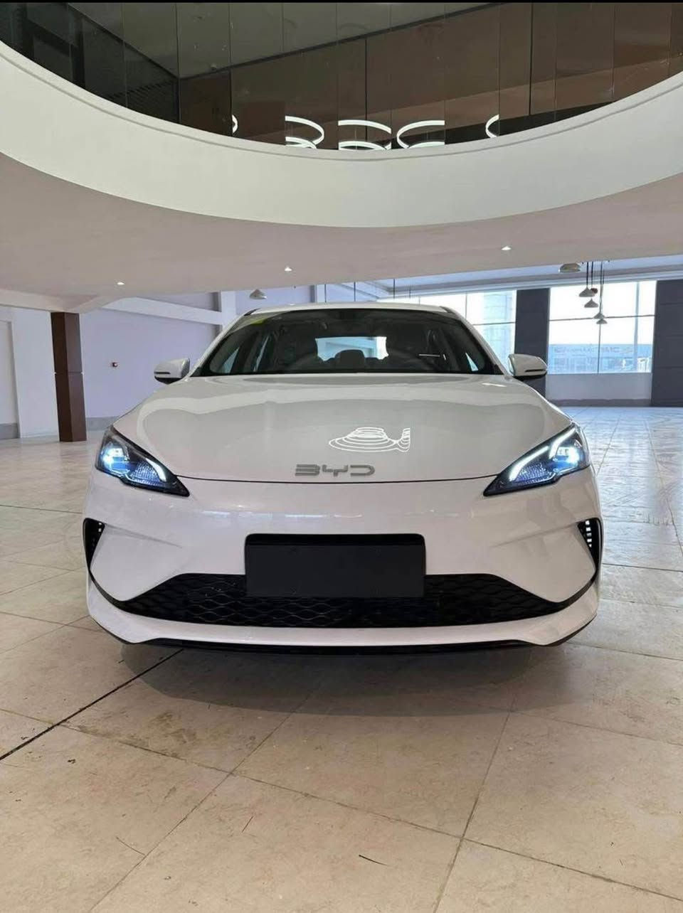 byd seal 05 
بۆیاخ تەنک و کامل ئەشیا
کارت و بەسمەی خۆی لەگەلە
سفر کم ٣ مانگ کاتی لەگەلە
نرخی زۆر گونجاو
***********
*********** السليمانية, العراق
