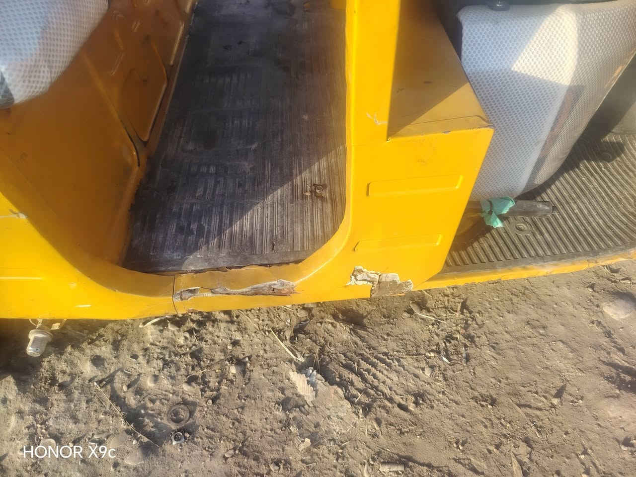 تكتك ٢٠  شهر ١١ لبيع مكينه بيه ضمان ٦ شهر كله جديد مال جناي رقم بغداد مكاني فضيليه اتصل علئ الرقم ***********
