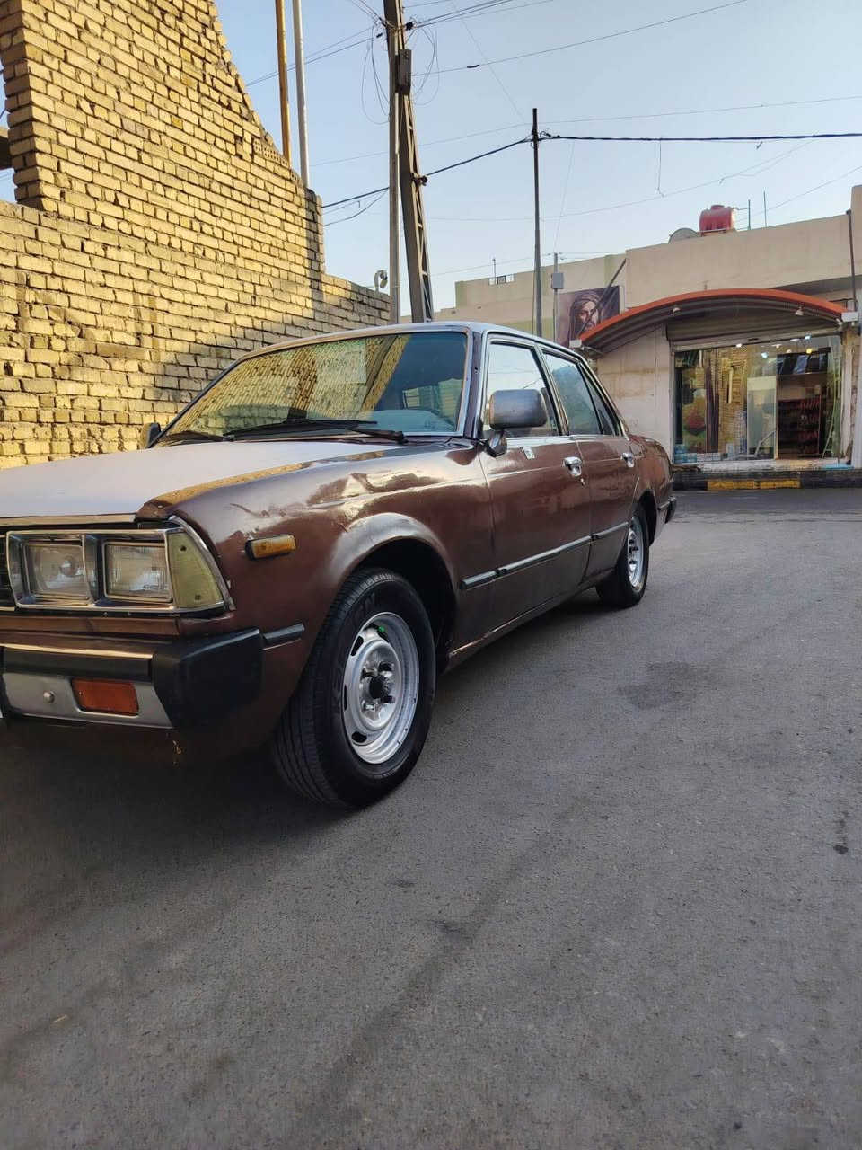 سلام عليكم كرونه موديل ٨٠ رقم كربلاء الدولي الجديد تحويل ثاني يوم كير ومكينه نضيفات كهربأيات كلهة شغاله غرفه بلاديه نضيفه السياره جاهزه اي نقص مابيه مكان السياره واسط عزيزيه معروضه ب ٢٨ وبيهة مجال عليهة غرامة ١٠٠ الف ينزل من سعرهة والشراي هلة بي لستفسار ***********
