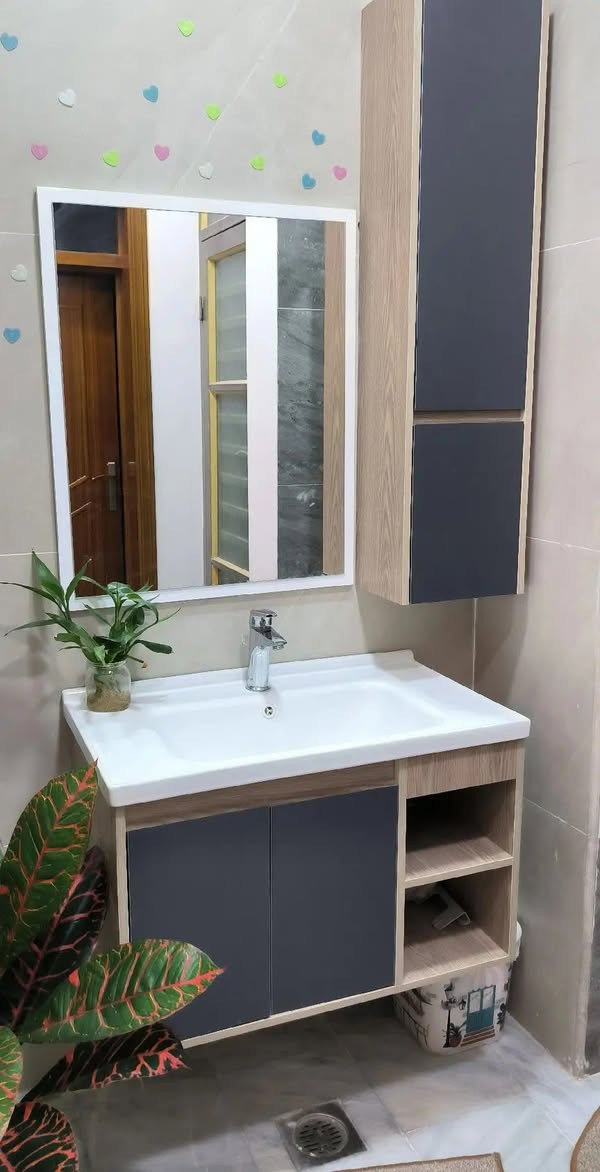 محمد لسباك للتأسيسات لصحيه الحديثه ومنظومات الحرائق ولبنايات للتواصل /***********
