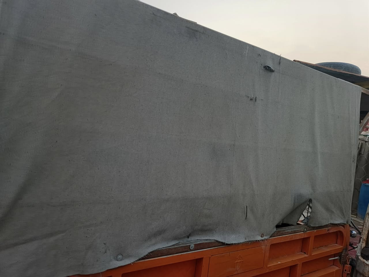 محجر للبيع مال ستوته مكاني بصره حمدان ابو خصيب ***********
