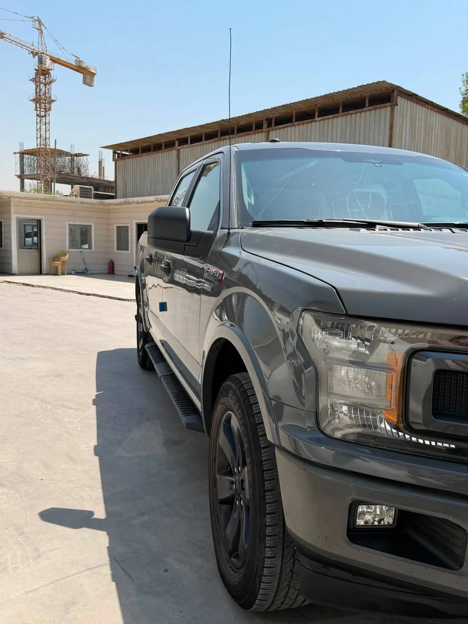 سلام عليكم
فورد F150 
موديل ٢٠١٨
لون سمنتي
فور ويل
موصفات
كشن كهرباء
شاشه جبيرا 
كامره خلفيه
مكينه ٦ سلندر
تخم تاير جديد
صدر خلفي امامي جديد
رقم سنويه جديد تحويل ثاني يوم
مكان السياره زيونه ملعب الشعب
***********
