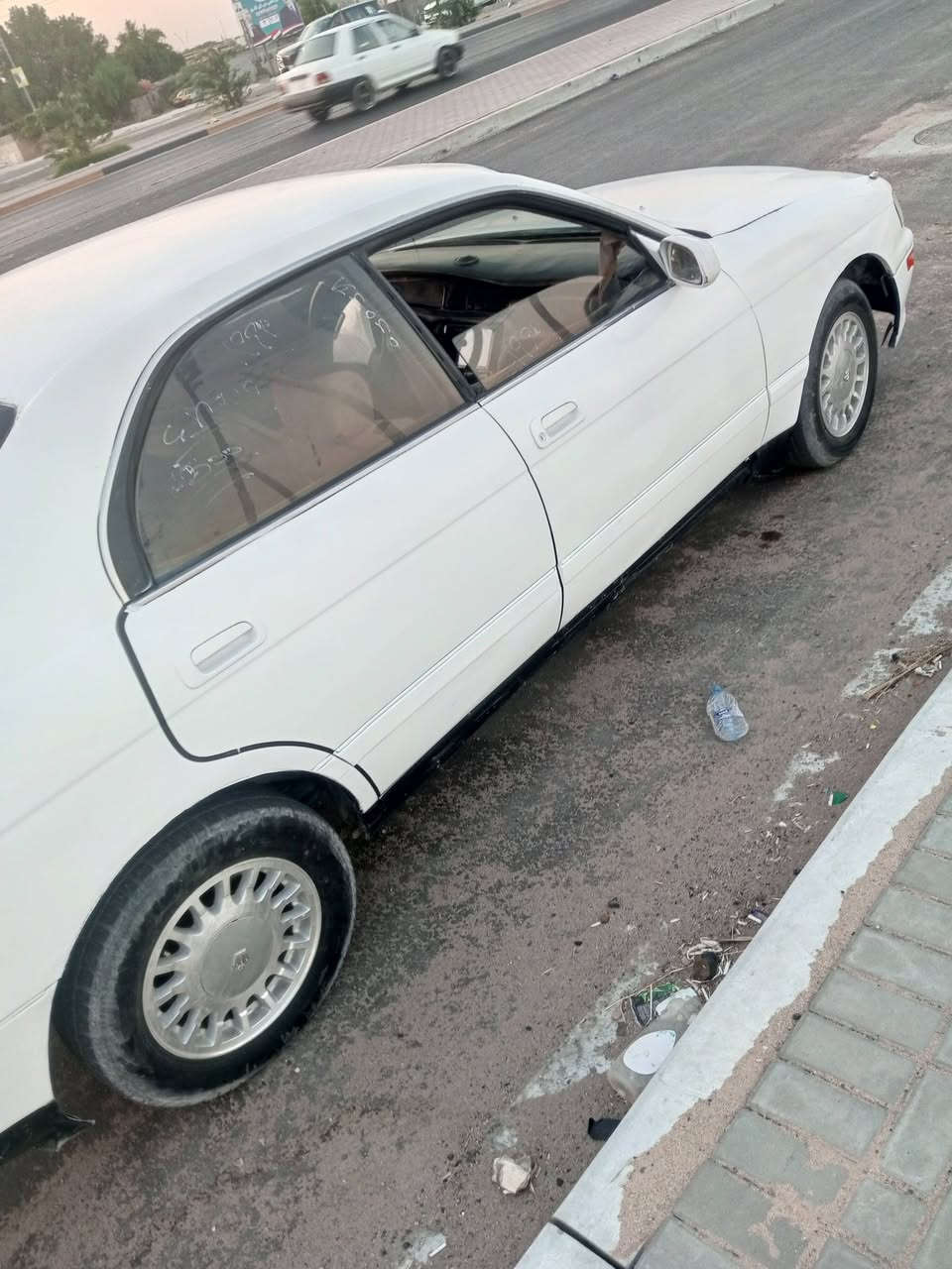 سلام عليكم بطه للبيع مكفوله من العيب الشرعي والضربه القويه سياره جاهزه حداده جديده كهربائيات كلها شغاله تخم تاير جديد شاشه وتخم سماعات راس الثور مكينه وكير مكفولات شرط رقم بصرة شرط التحويل مكاني بصره السعر 48وبيها مجال قليل ***********
