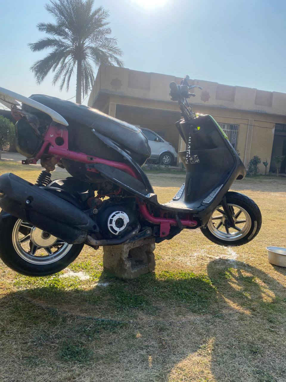 للبيع ماكس عدله مال لعب تشغيل سلف وهندر محرك شلعه نضيف وجديد المكينة ٥٥ مزود ويل ستيل 
الاستفسارات *********** بس واتساب
