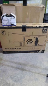 شاشة MSI Mag 275QF X32 استعمال ساعات ما مكملة يوم جديدة حرفيا والسعر ل...