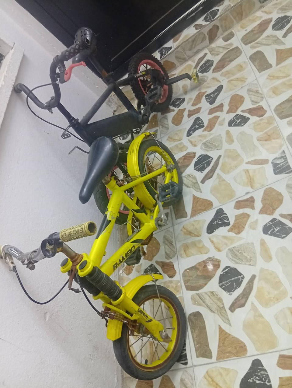 للبيع


**إذا كنت صاحب هذا الإعلان وتريد حذفه لأي سبب، رجاءا أرسل رسالة إلى الدعم الفني**