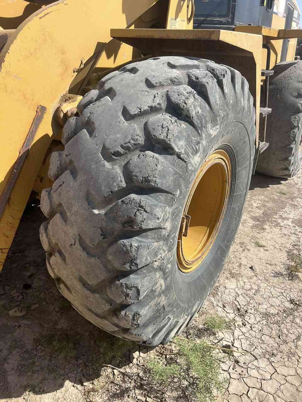 تايرات شفل حجم 25.5/23 لبييع للاستفسار هذا رقمي***********
