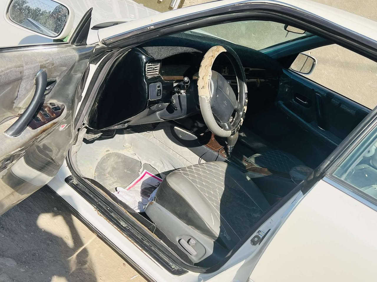 موديل ١٩٩٧
بغداد مداور ثاني يوم 

حدادية ٩٩ 

مكينة مكفولة 

سعر ٦٠
***********
