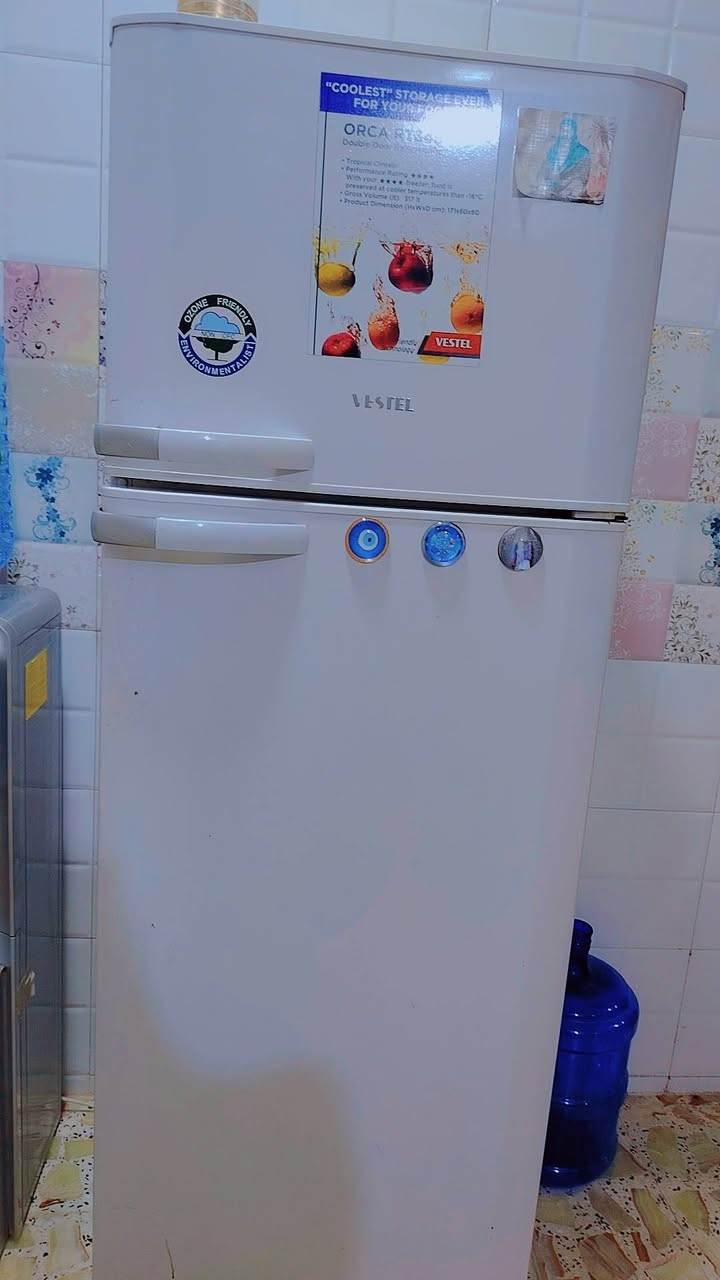 ثلاجة للبيع نظيفة كلش التواصل ع خاص


**إذا كنت صاحب هذا الإعلان وتريد حذفه لأي سبب، رجاءا أرسل رسالة إلى الدعم الفني**