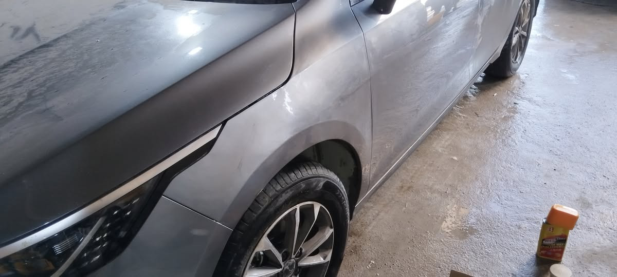 كراج الأخوين سمكره وصبغ سيارات العنوان كورنيش قرب بسمه مول قبل شغل وبعد شغل ***********
